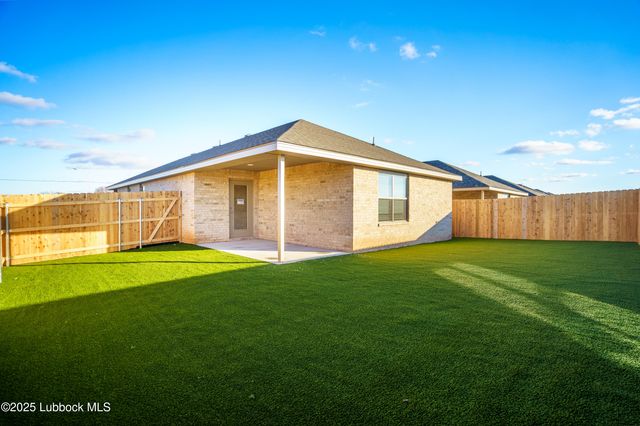 8006 Elm Avenue, Lubbock, TX 79404