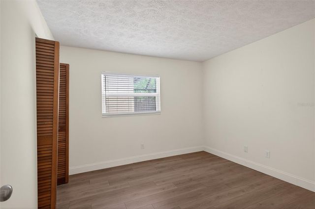 901 W RIVER DRIVE, Temple Terrace, FL 33617
