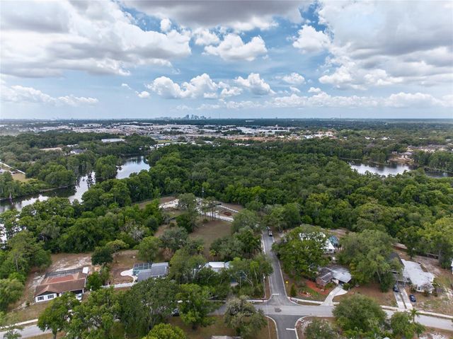 901 W RIVER DRIVE, Temple Terrace, FL 33617