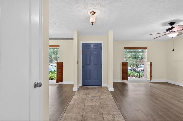 901 W RIVER DRIVE, Temple Terrace, FL 33617