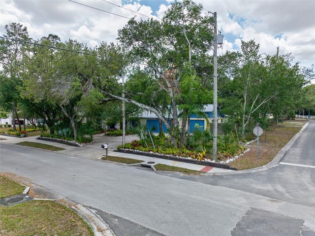 901 W RIVER DRIVE, Temple Terrace, FL 33617