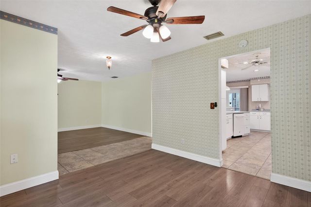 901 W RIVER DRIVE, Temple Terrace, FL 33617