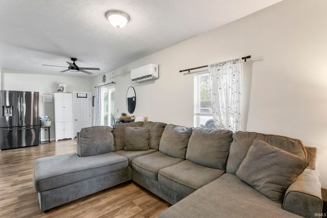 306 S Apple Road, Osceola, IN 46561