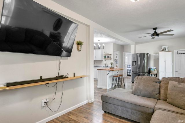 306 S Apple Road, Osceola, IN 46561