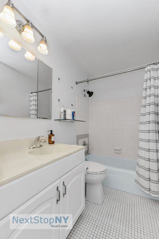 245 E 54th St Apt 16C, New York City, NY 10022