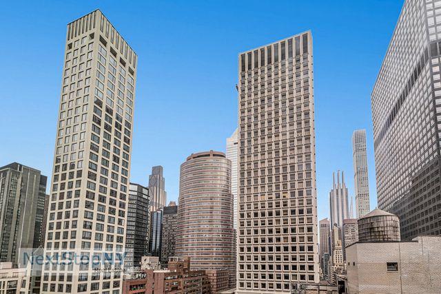 245 E 54th St Apt 16C, New York City, NY 10022