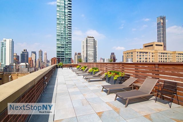 245 E 54th St Apt 16C, New York City, NY 10022