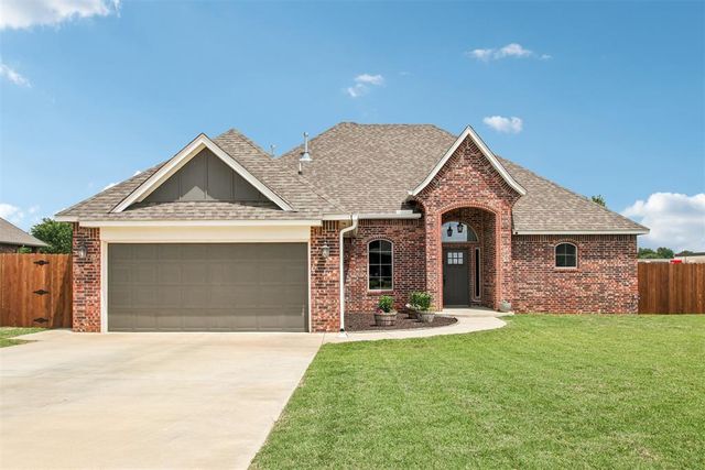 7 Southpointe Avenue, Tuttle, OK 73089