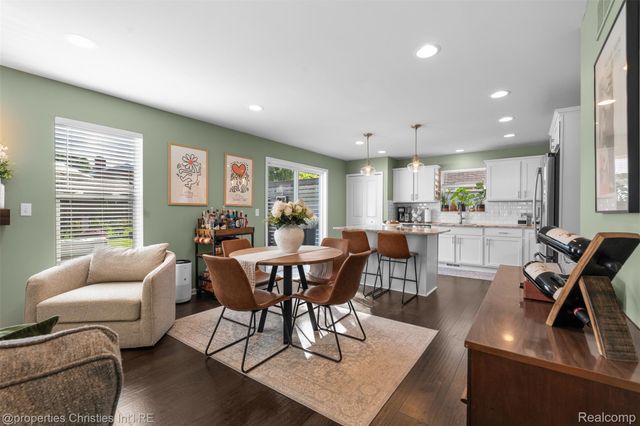 24610 Manistee Street, Oak Park, MI 48237
