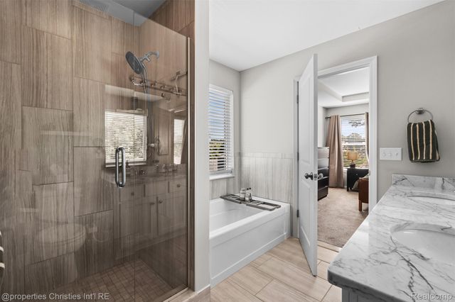 24610 Manistee Street, Oak Park, MI 48237