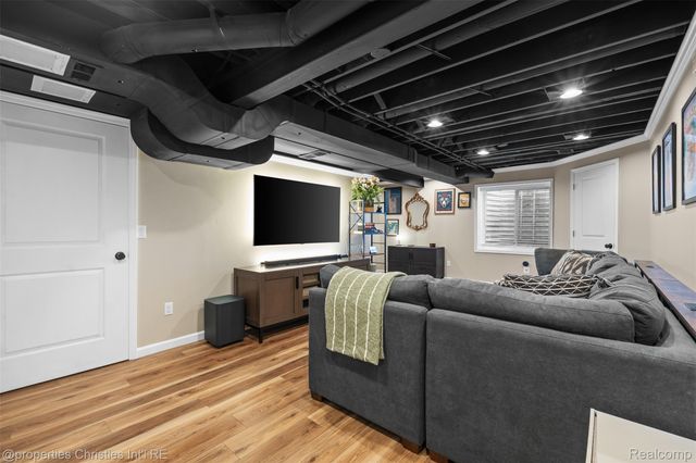 24610 Manistee Street, Oak Park, MI 48237
