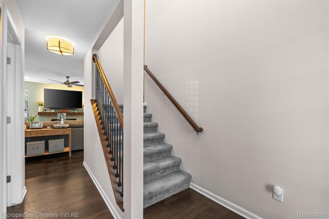 24610 Manistee Street, Oak Park, MI 48237