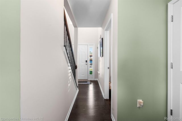 24610 Manistee Street, Oak Park, MI 48237