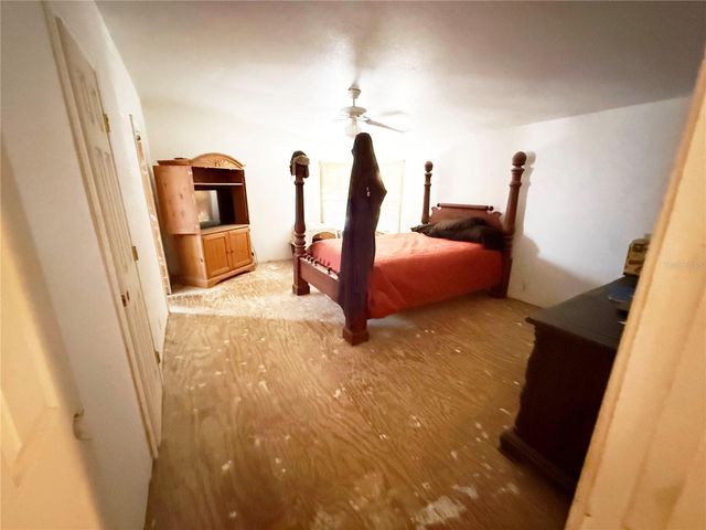 5751 NW 127 PLACE, Chiefland, FL 32626