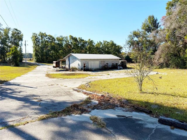 5751 NW 127 PLACE, Chiefland, FL 32626