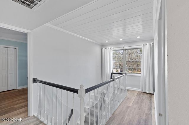 606 Meadowmere Drive, Webb City, MO 64870