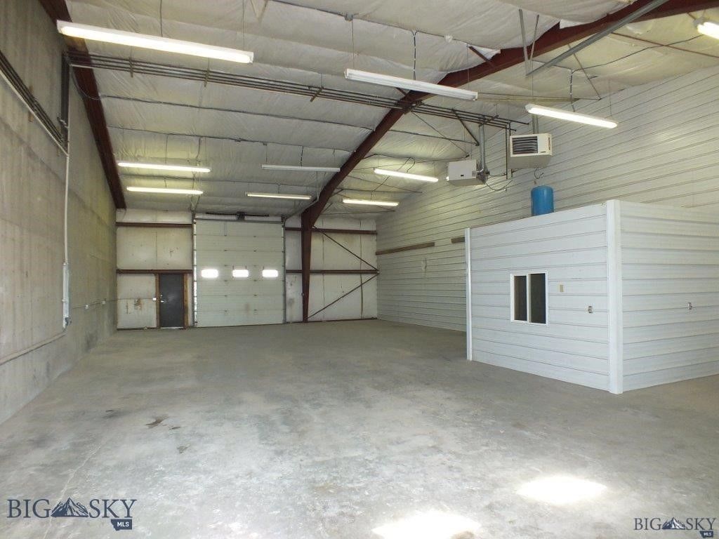 856 Glider Lane A3 and A4, Belgrade, MT 59714 photo 3