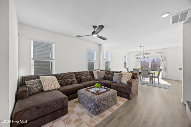 1636 Corbett Street, Wilmington, NC 28401