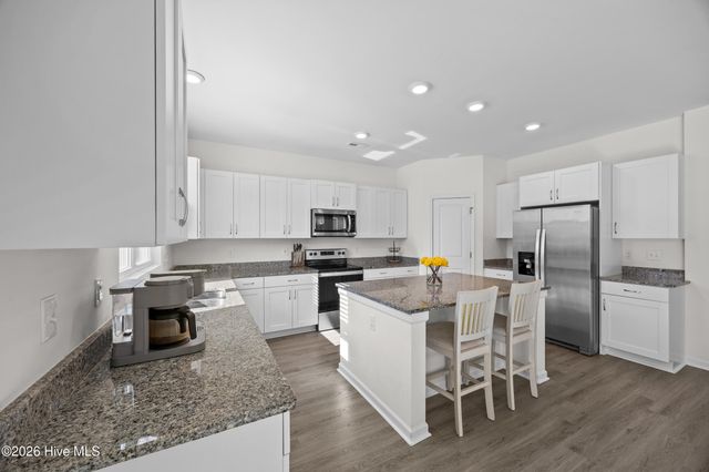 1636 Corbett Street, Wilmington, NC 28401