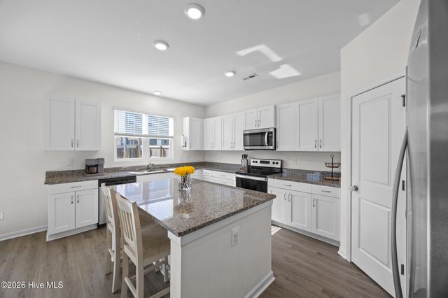 1636 Corbett Street, Wilmington, NC 28401
