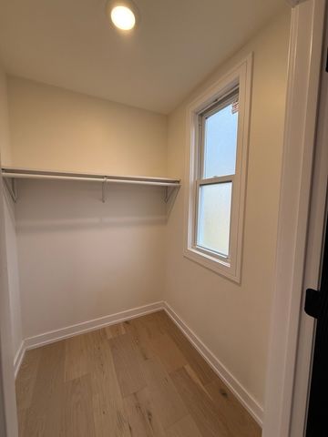 1641 S 57th Avenue, Cicero, IL 60804