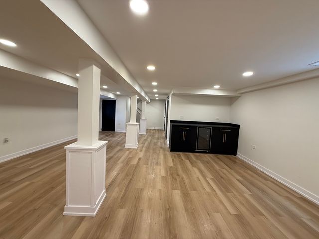 1641 S 57th Avenue, Cicero, IL 60804