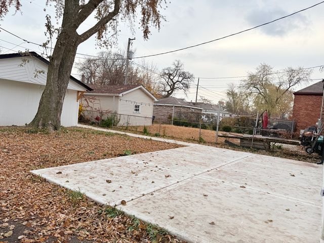 1641 S 57th Avenue, Cicero, IL 60804