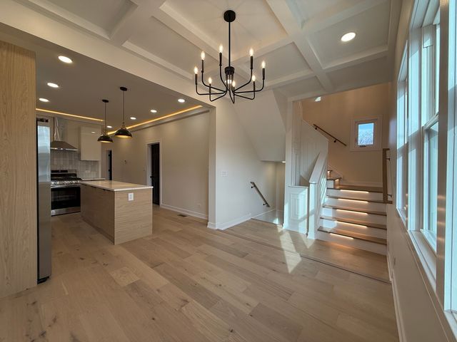 1641 S 57th Avenue, Cicero, IL 60804