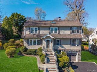 85 Lansdowne Drive, Larchmont, NY 10538