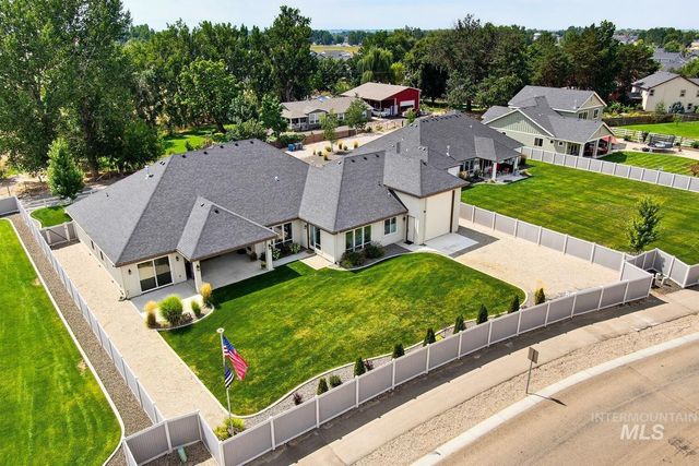 367 Bard, Middleton, ID 83644