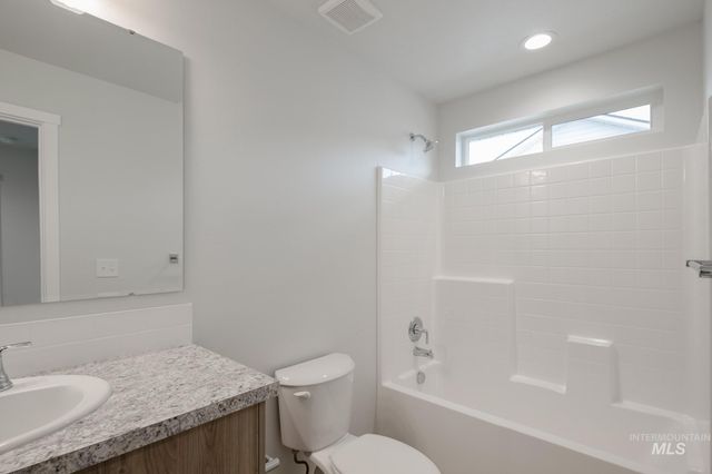 27 S Sweetgrass Pl, Nampa, ID 83651