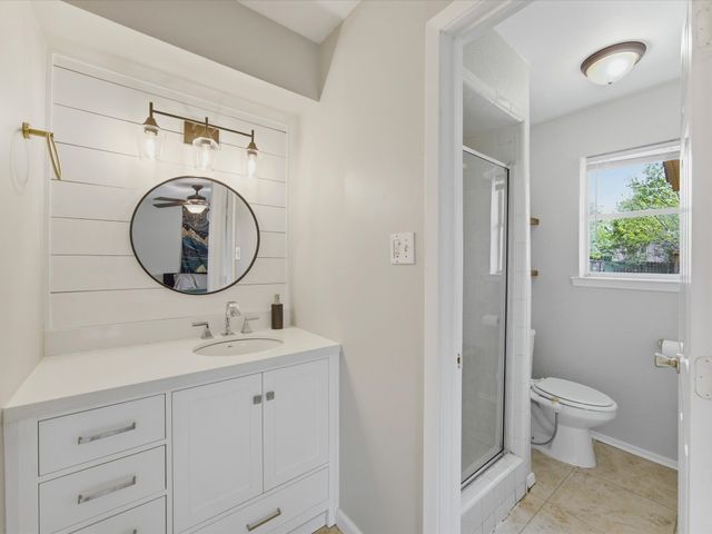 2732 Foxcroft Circle, Denton, TX 76209