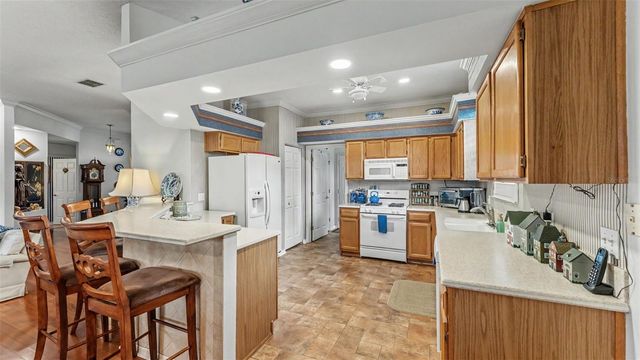 6257 SILVER LAKES DRIVE W, Lakeland, FL 33810