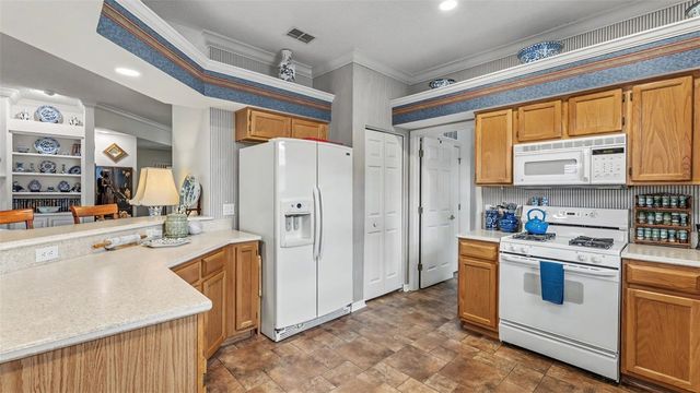 6257 SILVER LAKES DRIVE W, Lakeland, FL 33810