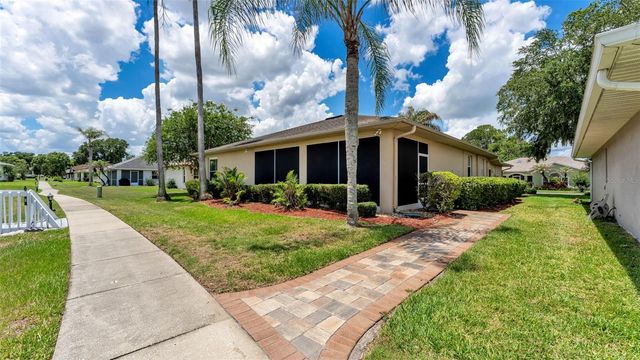 6257 SILVER LAKES DRIVE W, Lakeland, FL 33810