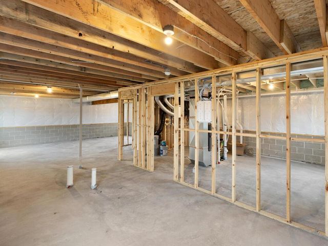 37537 Greenway Avenue, North Branch, MN 55056