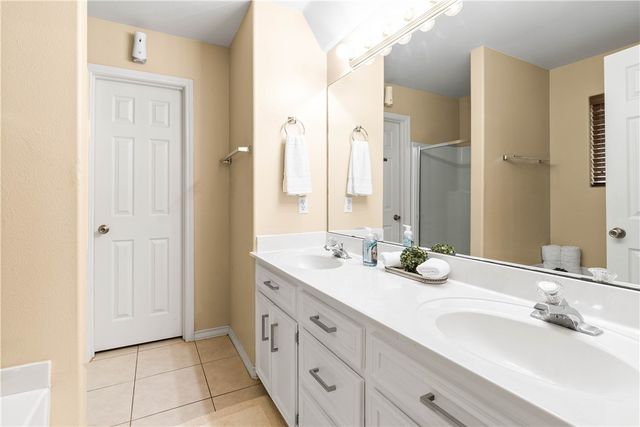 3837 Brockhampton Ct, Corpus Christi, TX 78414