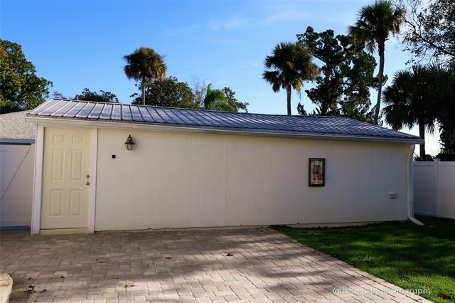 122 NEW HAMPSHIRE STREET, Edgewater, FL 32132