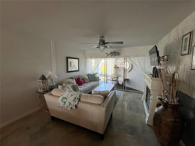 1500 SUNSET ROAD C4, Tarpon Springs, FL 34689