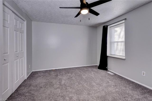 1338 Peabody DR, Hampton, VA 23666