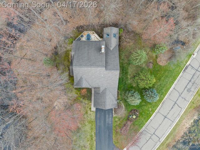 5146 Lagoons Circle 22, West Bloomfield, MI 48323