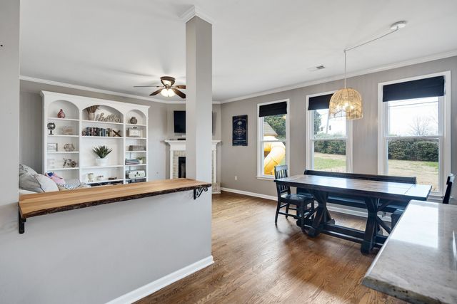 676 BROOKMERE DR, Collierville, TN 38017