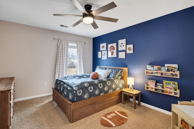 676 BROOKMERE DR, Collierville, TN 38017