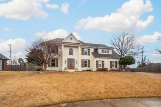 676 BROOKMERE DR, Collierville, TN 38017