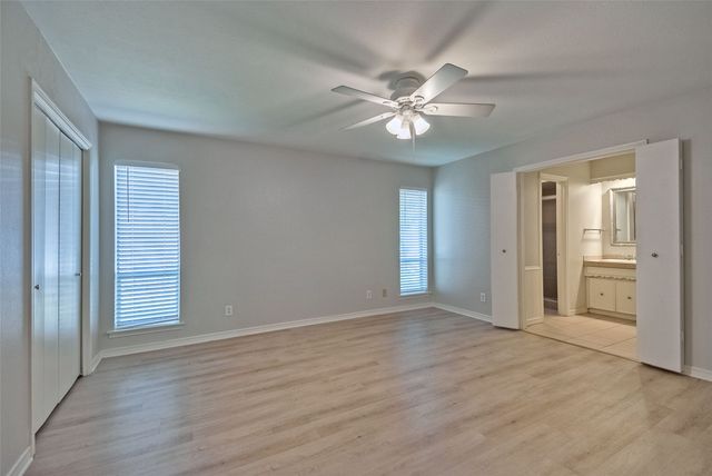 10679 Sandpiper Lane, Dallas, TX 75230