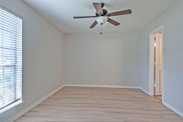 10679 Sandpiper Lane, Dallas, TX 75230