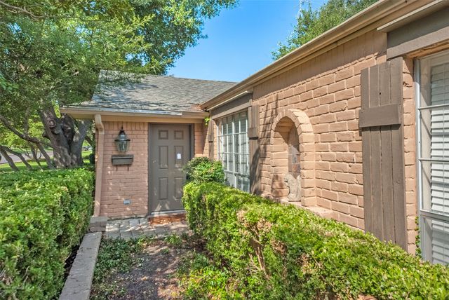 10679 Sandpiper Lane, Dallas, TX 75230