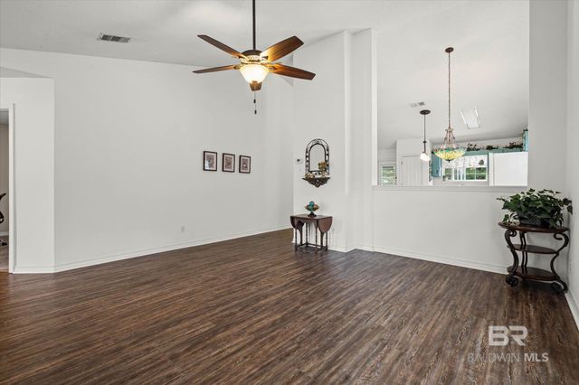 314 N Spring Lake Drive, Mobile, AL 36695