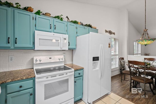314 N Spring Lake Drive, Mobile, AL 36695