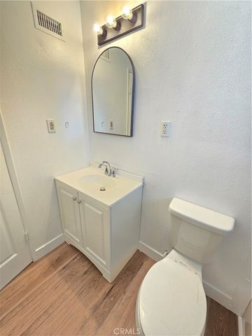 44221 4th E, Lancaster, CA 93535